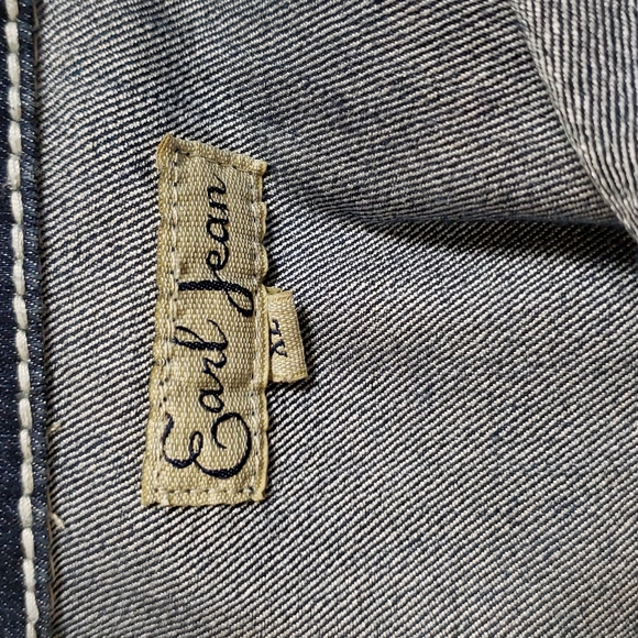 Earl Jean Denim Jacket - Ladies XL - Picture 7 of 13